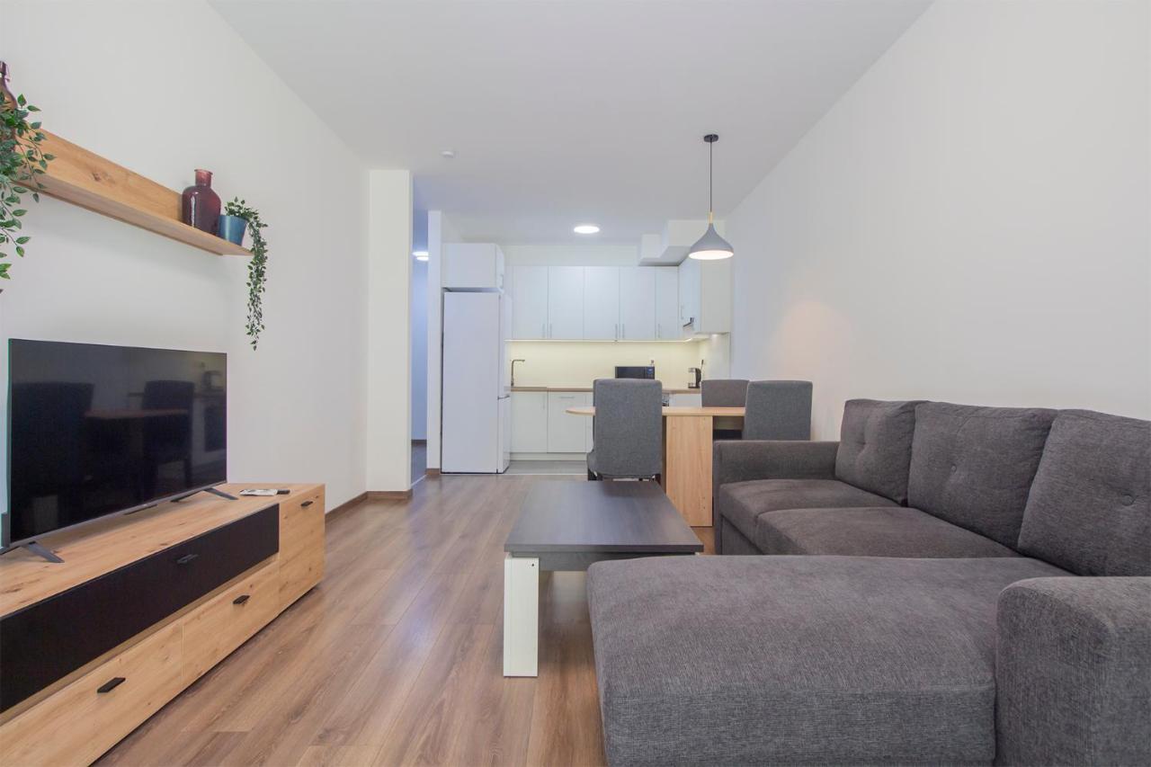Corvin Modern Two Bedroom Apartment Free Parking Будапеща Екстериор снимка
