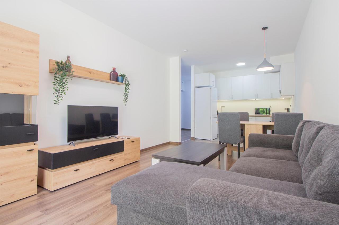 Corvin Modern Two Bedroom Apartment Free Parking Будапеща Екстериор снимка