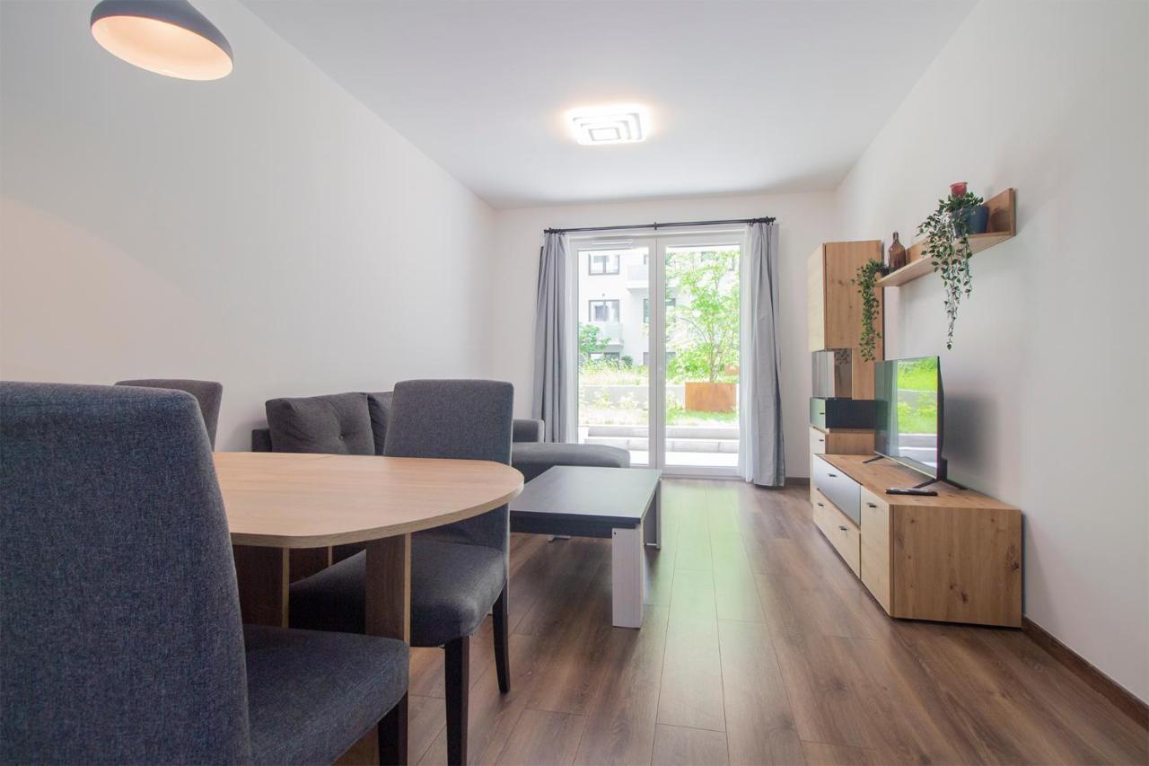Corvin Modern Two Bedroom Apartment Free Parking Будапеща Екстериор снимка
