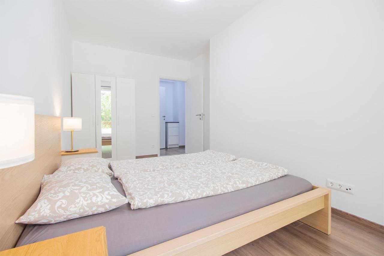 Corvin Modern Two Bedroom Apartment Free Parking Будапеща Екстериор снимка