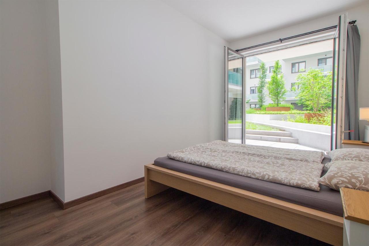 Corvin Modern Two Bedroom Apartment Free Parking Будапеща Екстериор снимка